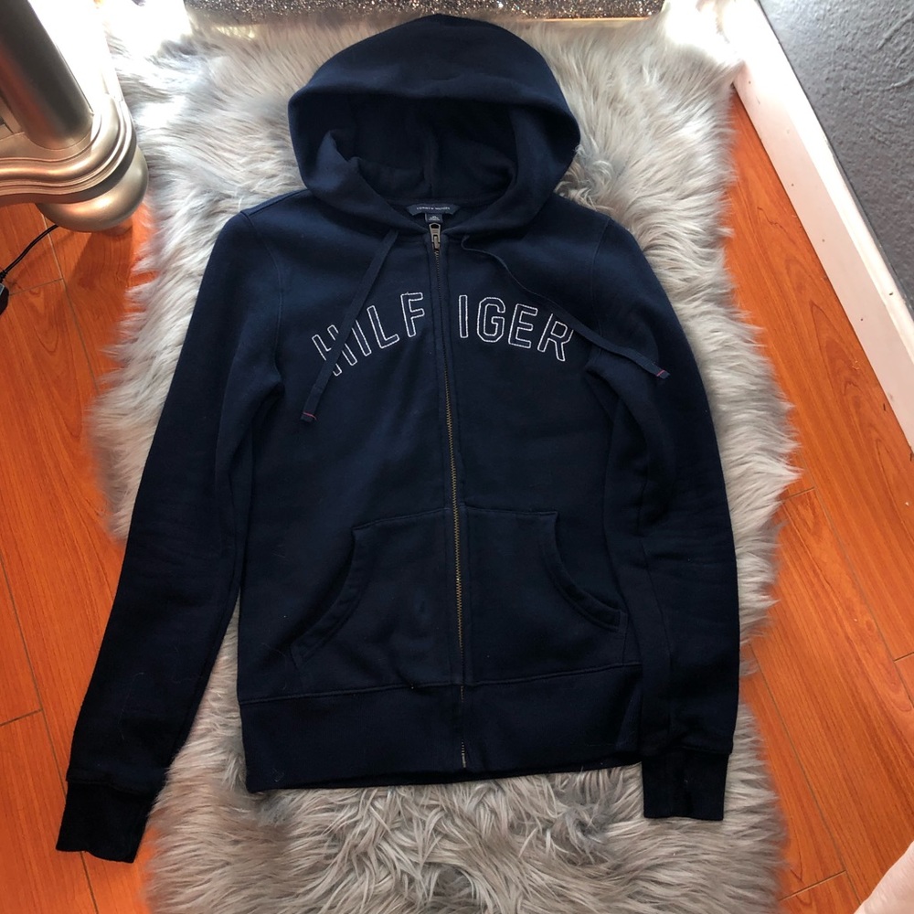 Tommy Hilfiger sweater